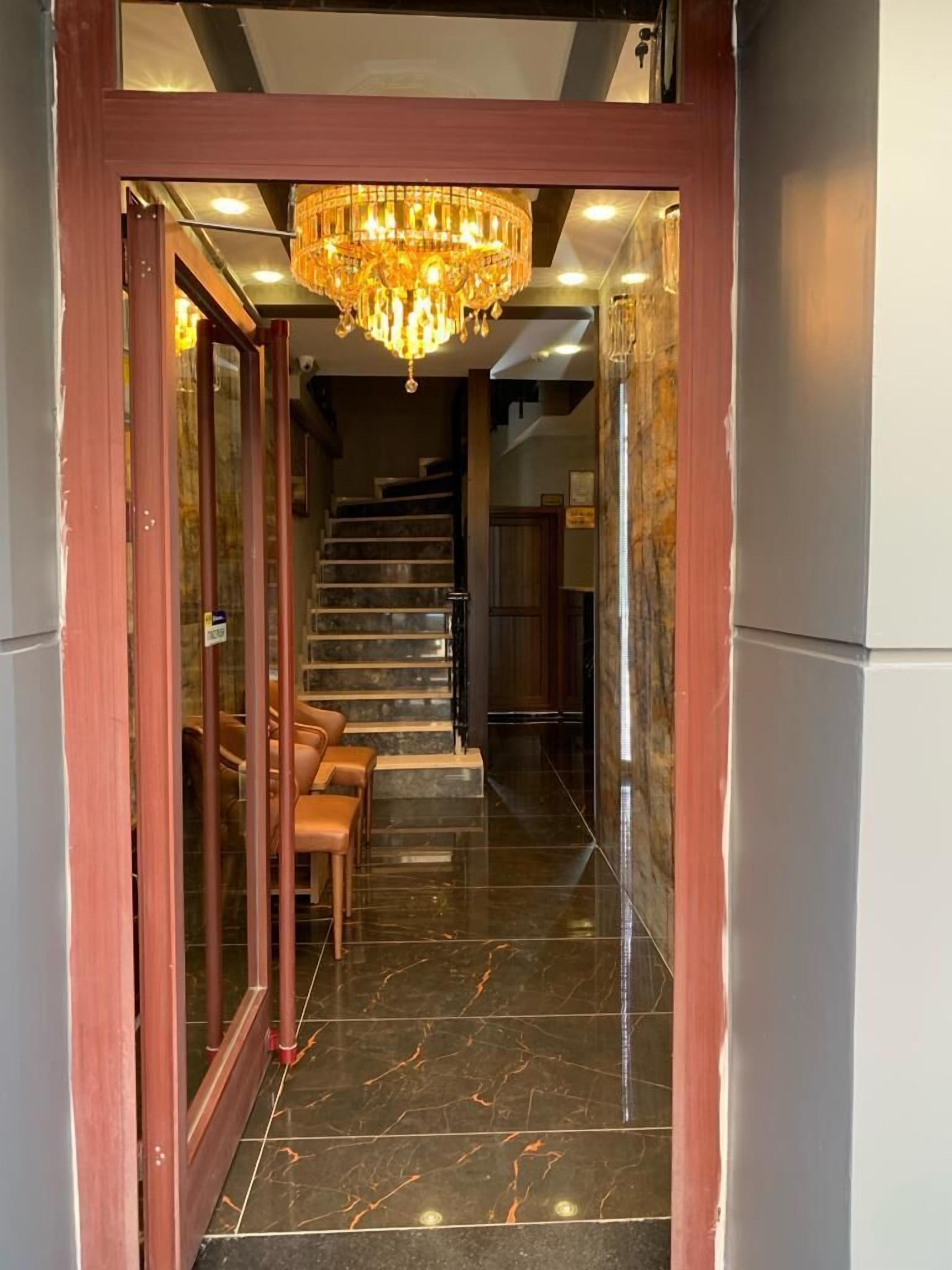 Oren Hotel — Photos 1